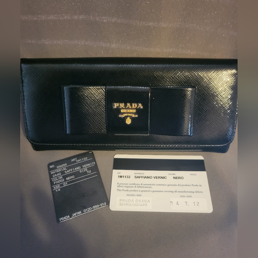 Authentic Prada Saffiano Wallet